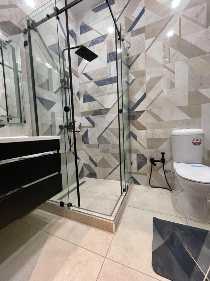 Abbey Road Apartment Ташкент Екстериор снимка